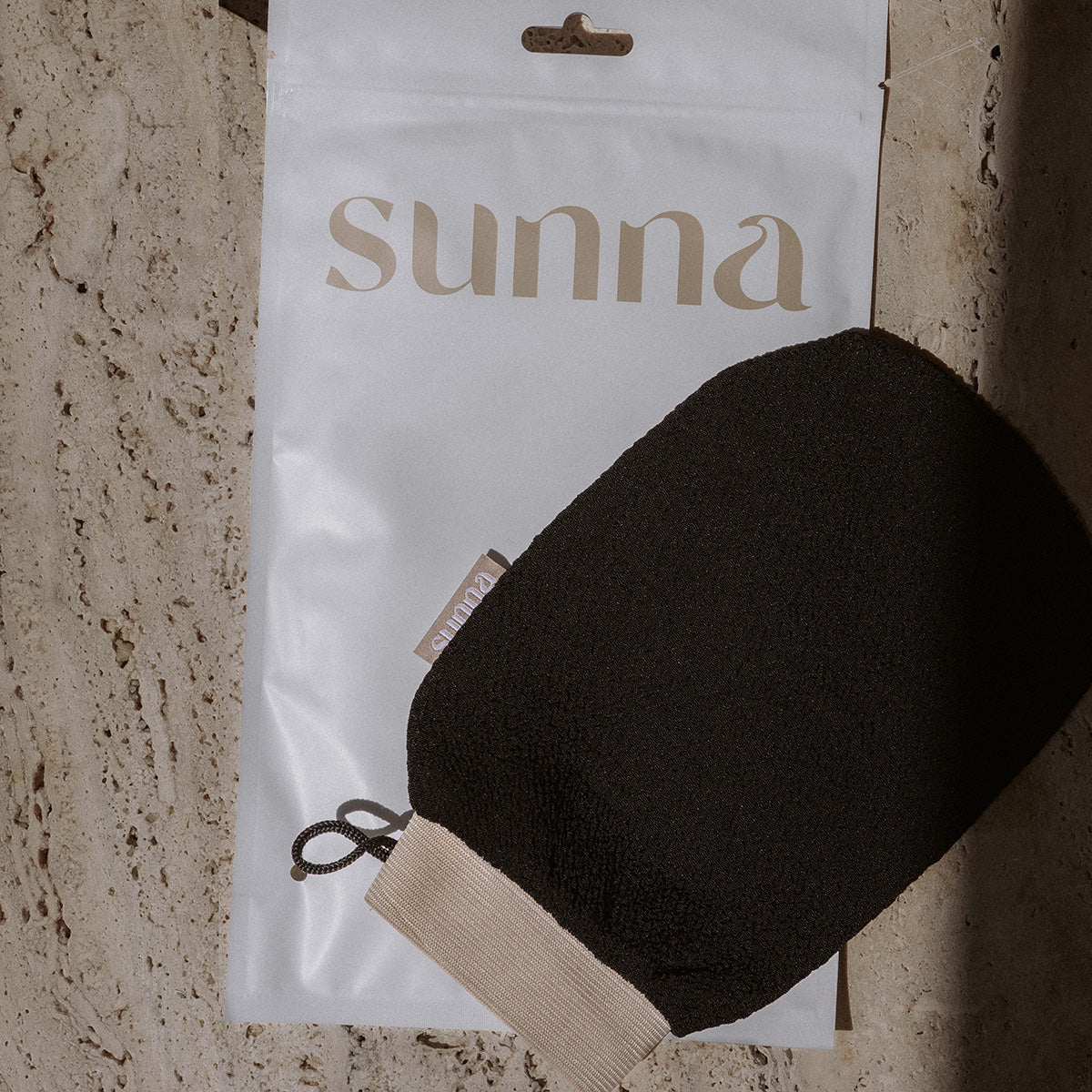 Exfoliating Mitt-Sunna Tan