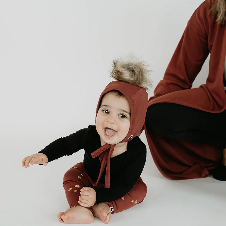 CHILD 1-2T Fleece-Lined Brimless Pom Pom Bonnet | Burgundy
