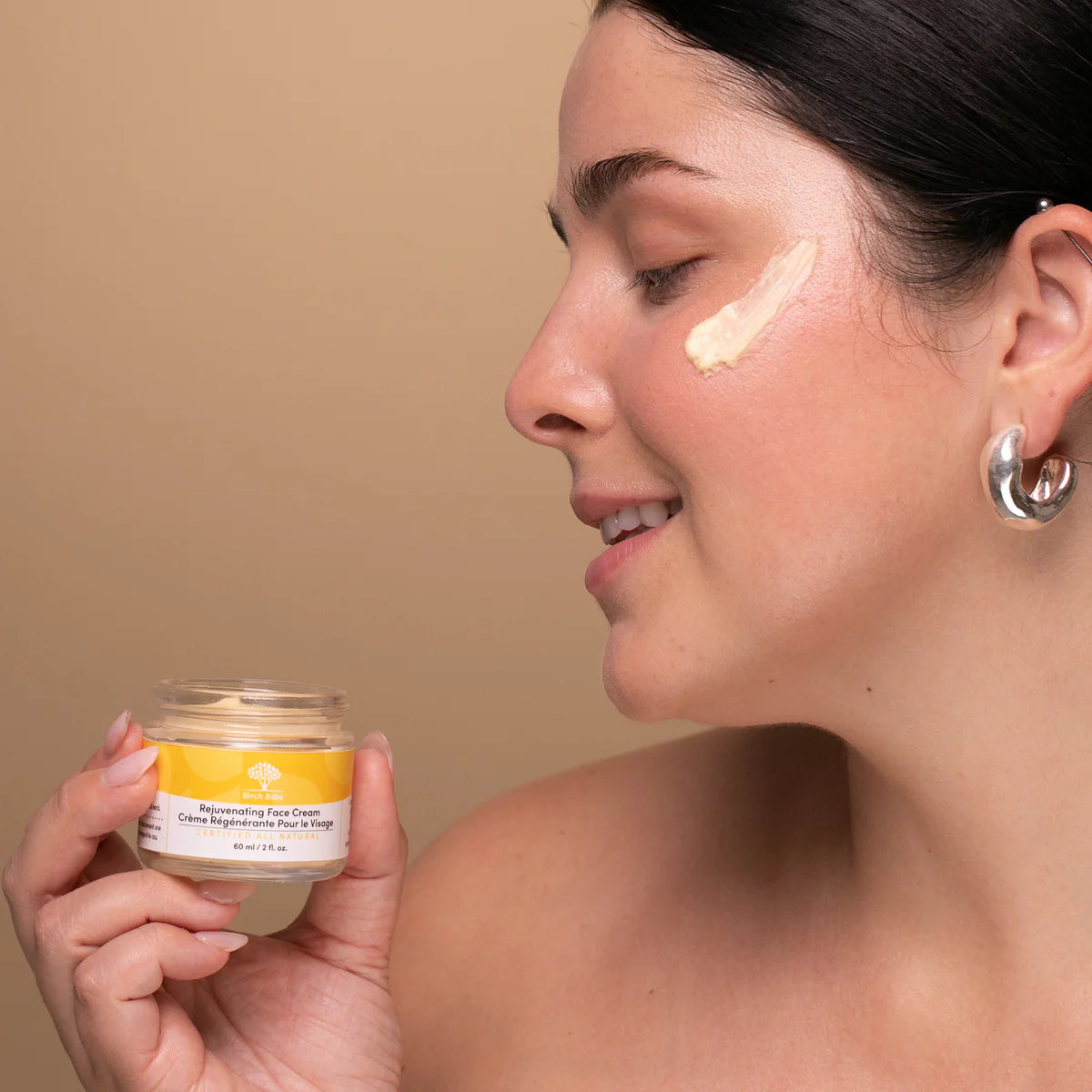 REJUVENATING FACE CREAM