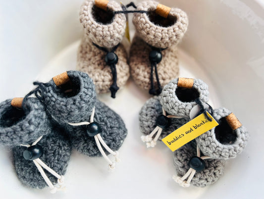 Buddies and Blankets - Baby Slippers