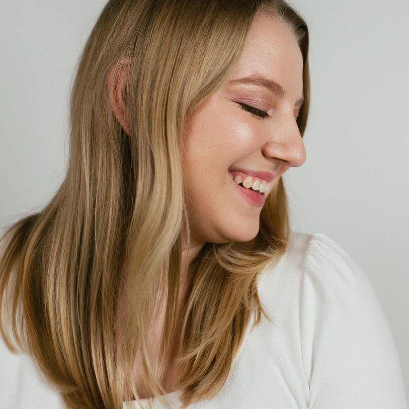 Liquid Foundation - 10C Porcelain