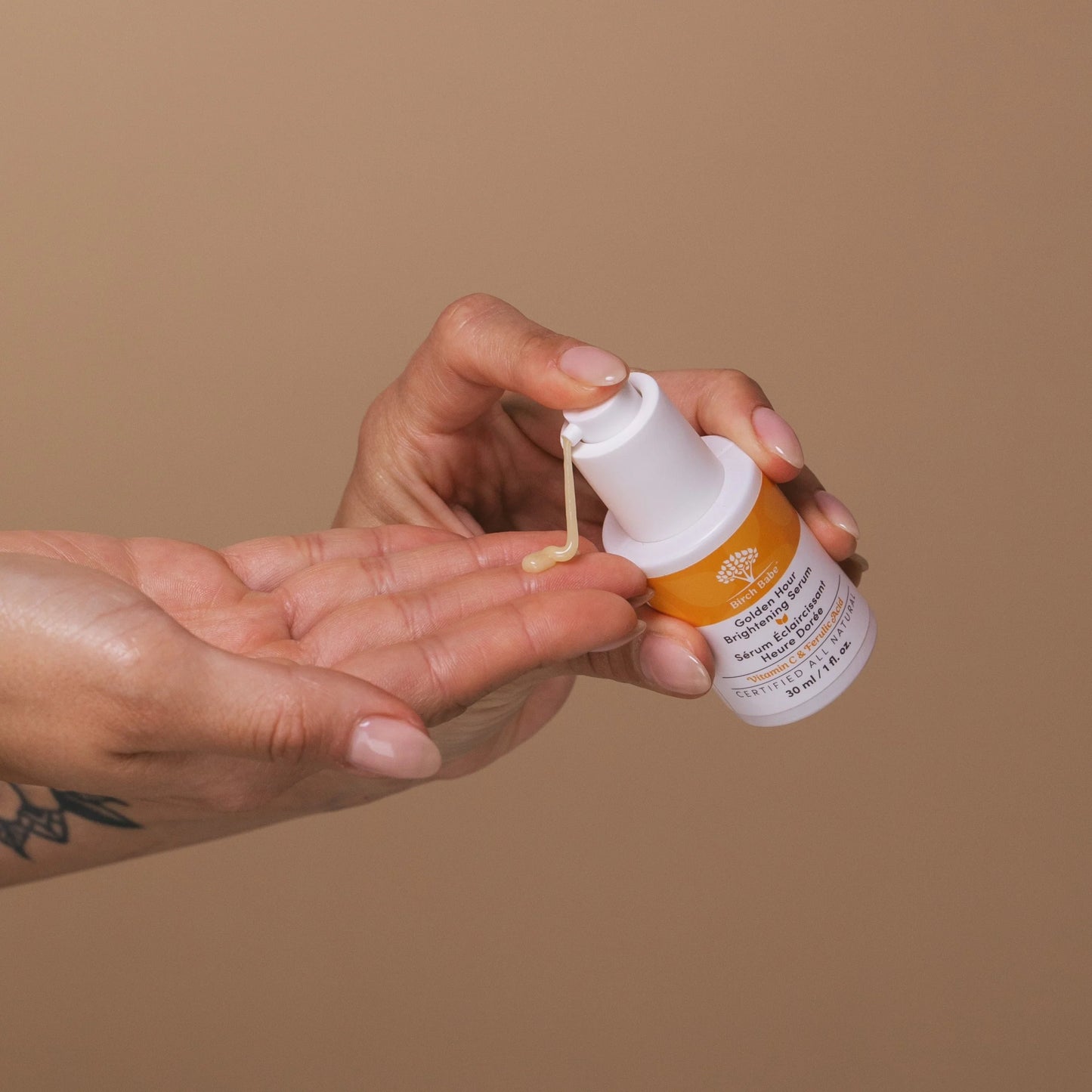 GOLDEN HOUR BRIGHTENING VITAMIN C SERUM